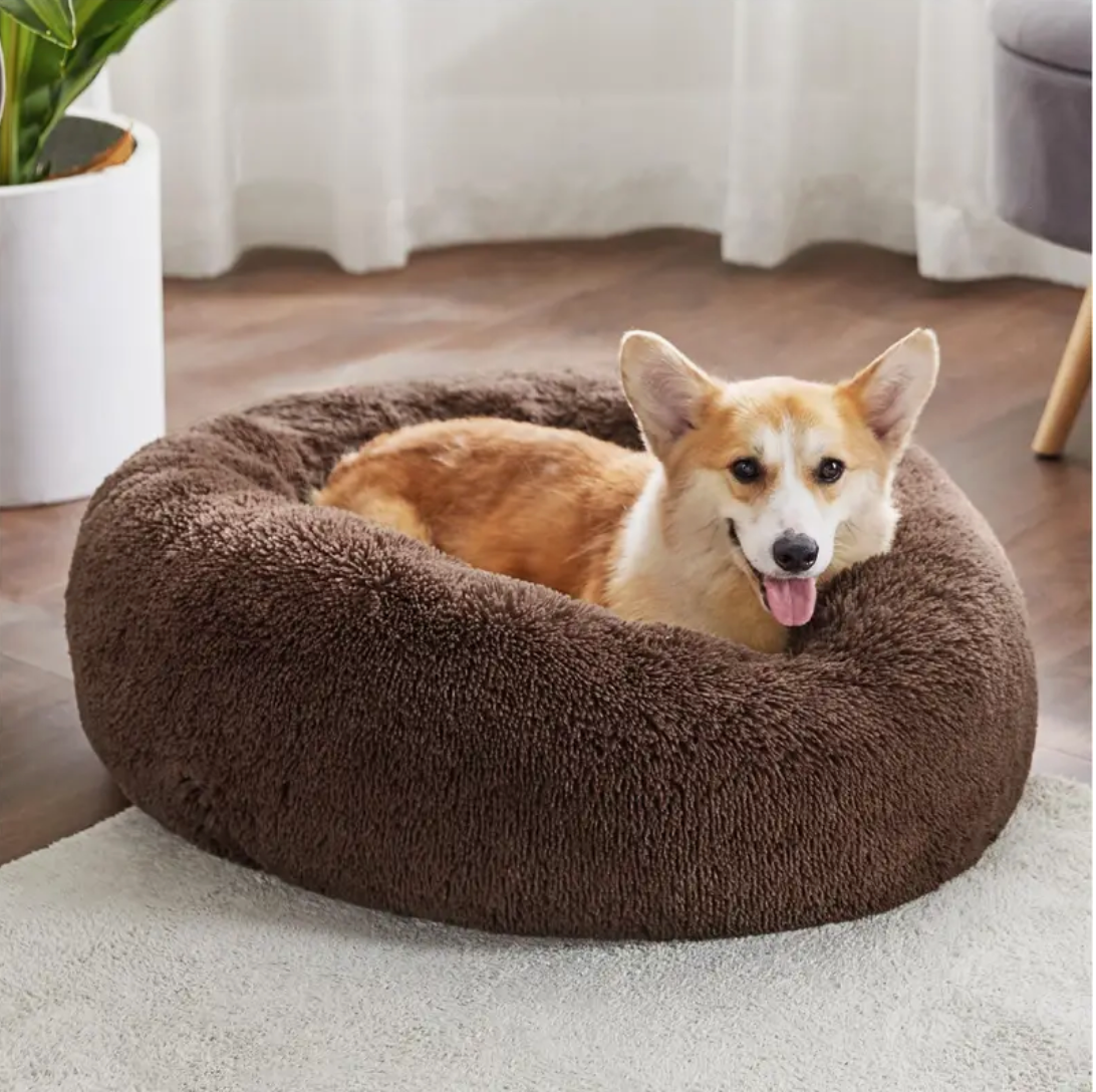 An XL-sized Brown Donut Bed by HappinessPaws™, offering a spacious 70 cm diameter for medium-sized pets.